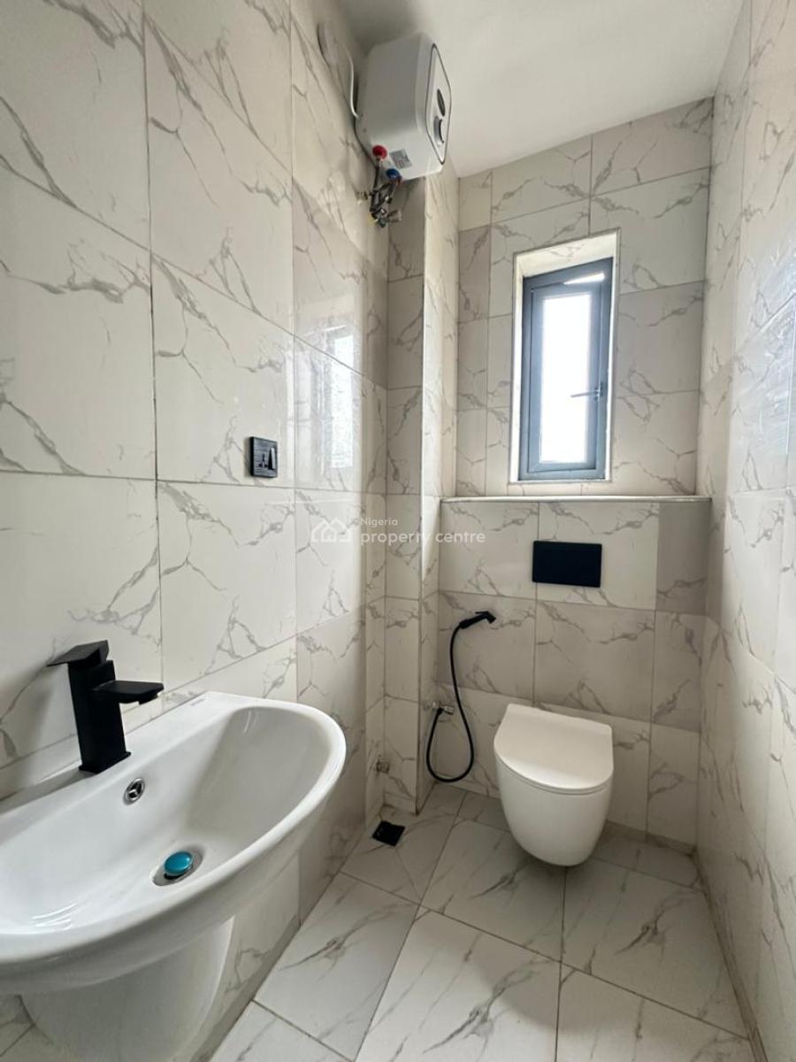 Exquisite Luxury 1 Bedroom Apartment with an Elevator, Pool, and Gym, Lekki Phase 1, Lekki, Lagos, Flat / Apartment for Sale