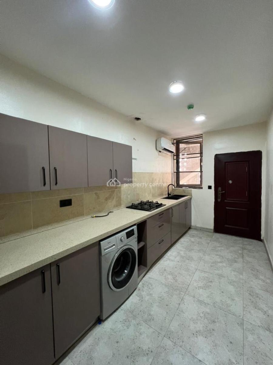 2bedroom Apartment, Ologolo, Lekki, Lagos, Flat / Apartment for Rent