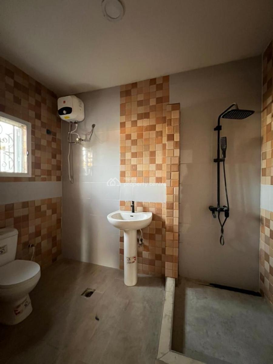 Brand New 2bedroom Apartment, Ologolo, Lekki, Lagos, Flat / Apartment for Rent