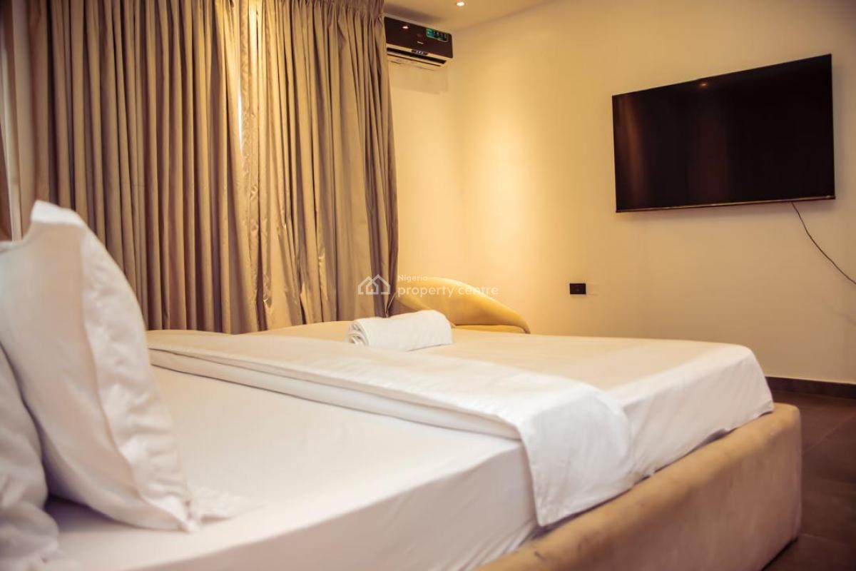 3 Bedrooms Smart Maisonette, Banana Island Road, Riverside Apartment, Ikoyi, Lagos, Flat / Apartment Short Let