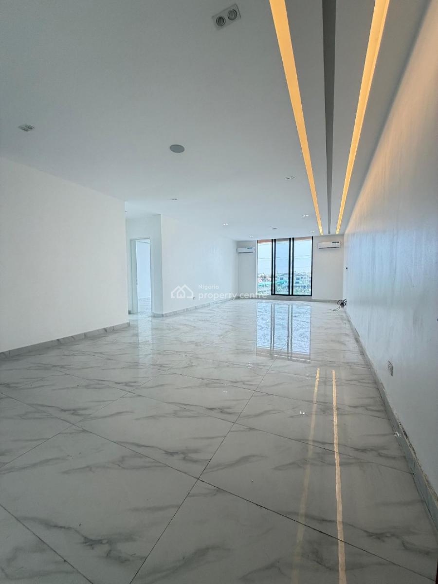 Clean, Modern 2-bedroom Apartment in a Prime Area., Lekki Phase 1, Lekki, Lagos, Flat / Apartment for Sale