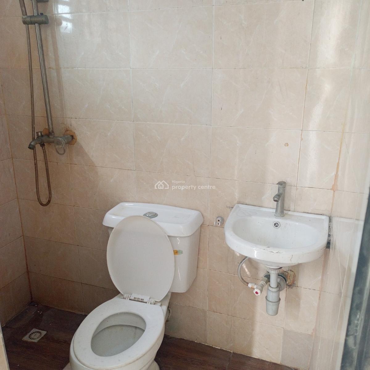 a Sharp and Serene 2bedroom Apartment, Lekki County Estate Lekki, Lekki, Lagos, Flat / Apartment for Rent