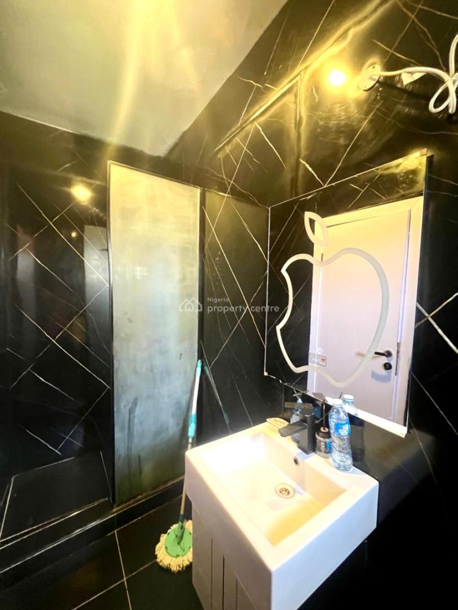 Fully Furnished Serviced 2bedroom Apartment with an Elevator and Pool, Lekki Phase 1, Lekki, Lagos, Flat / Apartment for Sale