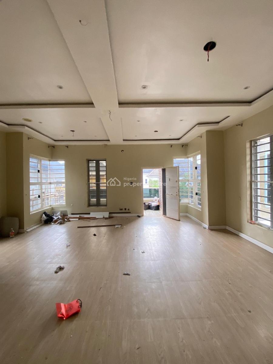 Renovated 5 Bedroom Duplex Fully Detached with Bq Very Spacious, Orchid Road Lekki, Lekki, Lagos, Detached Duplex for Rent