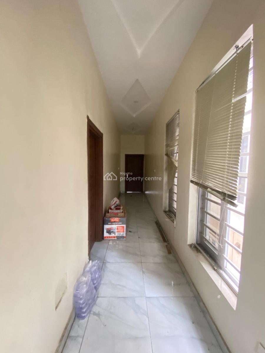 Renovated 5 Bedroom Duplex Fully Detached with Bq Very Spacious, Orchid Road Lekki, Lekki, Lagos, Detached Duplex for Rent