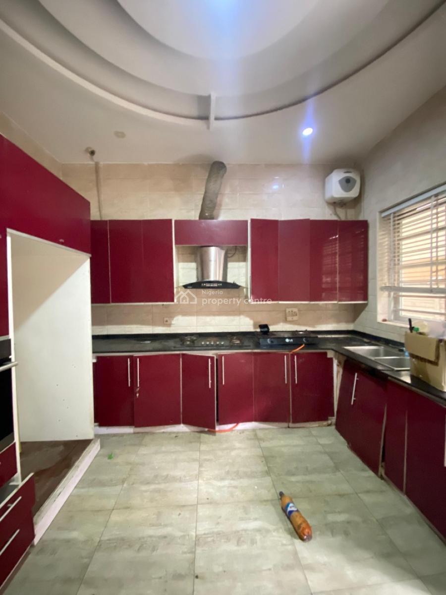 Renovated 5 Bedroom Duplex Fully Detached with Bq Very Spacious, Orchid Road Lekki, Lekki, Lagos, Detached Duplex for Rent