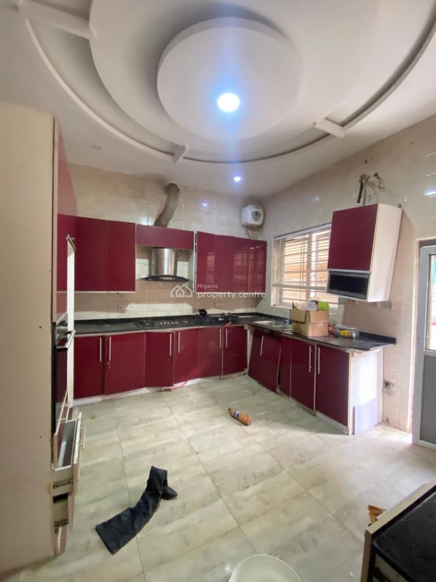Renovated 5 Bedroom Duplex Fully Detached with Bq Very Spacious, Orchid Road Lekki, Lekki, Lagos, Detached Duplex for Rent