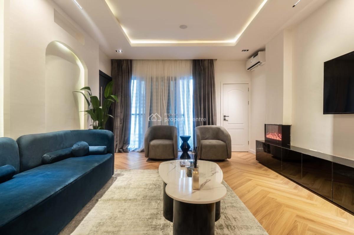 Beautiful 2 Bedrooms Apartment, Phase 1, Lekki, Lagos, Flat / Apartment Short Let