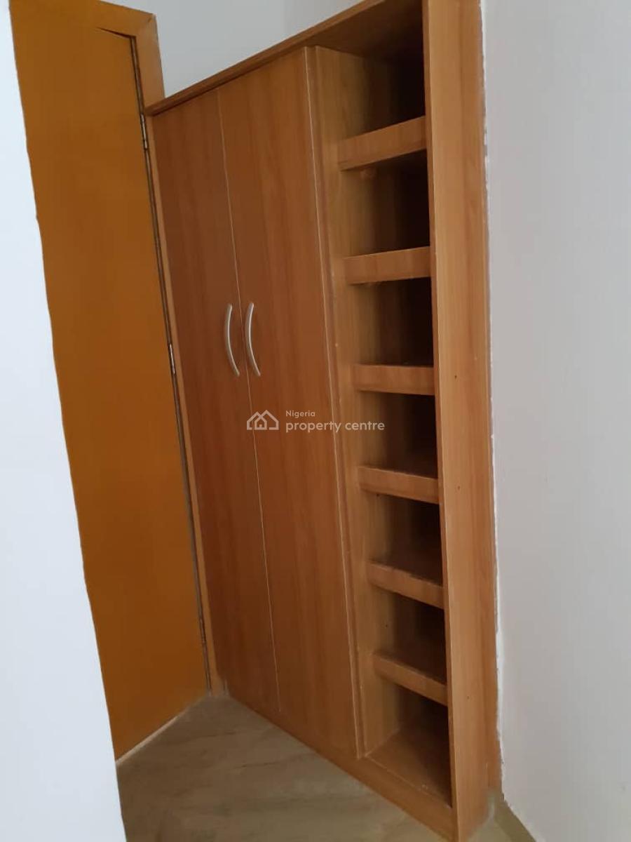 4 Bedroom Semi-detached House with Bq and Study, Cooplag Gardens, Off Orchids Hotel Road, Lafiaji, Lekki, Lagos, Semi-detached Duplex for Rent