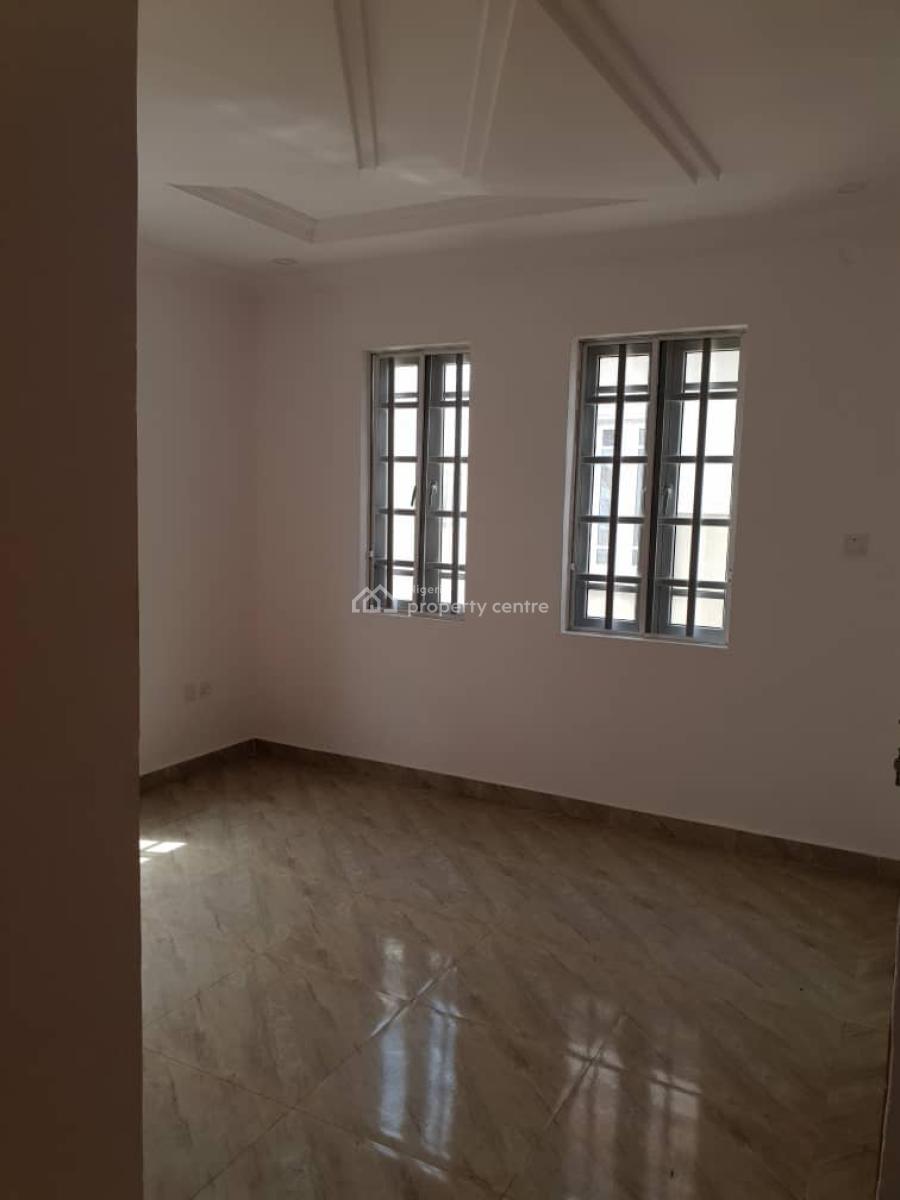 4 Bedroom Semi-detached House with Bq and Study, Cooplag Gardens, Off Orchids Hotel Road, Lafiaji, Lekki, Lagos, Semi-detached Duplex for Rent