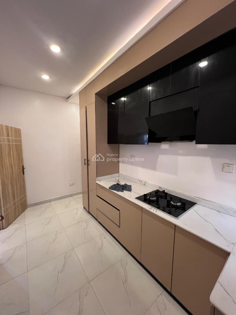 Fully Furnished 2 Bedroom Apartments with Cinema and a Laundry Room., Lekki Phase 1, Lekki, Lagos, Flat / Apartment for Rent