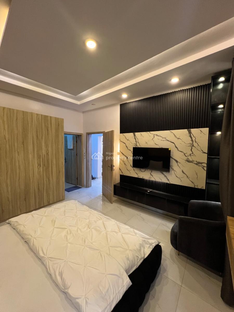 Fully Furnished 2 Bedroom Apartments with Cinema and a Laundry Room., Lekki Phase 1, Lekki, Lagos, Flat / Apartment for Rent