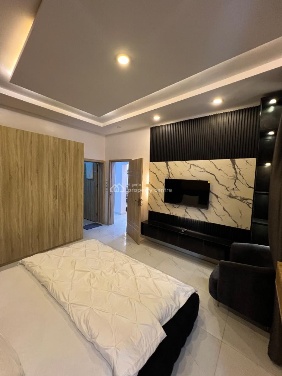Fully Furnished 2 Bedroom Apartments with Cinema and a Laundry Room., Lekki Phase 1, Lekki, Lagos, Flat / Apartment for Rent