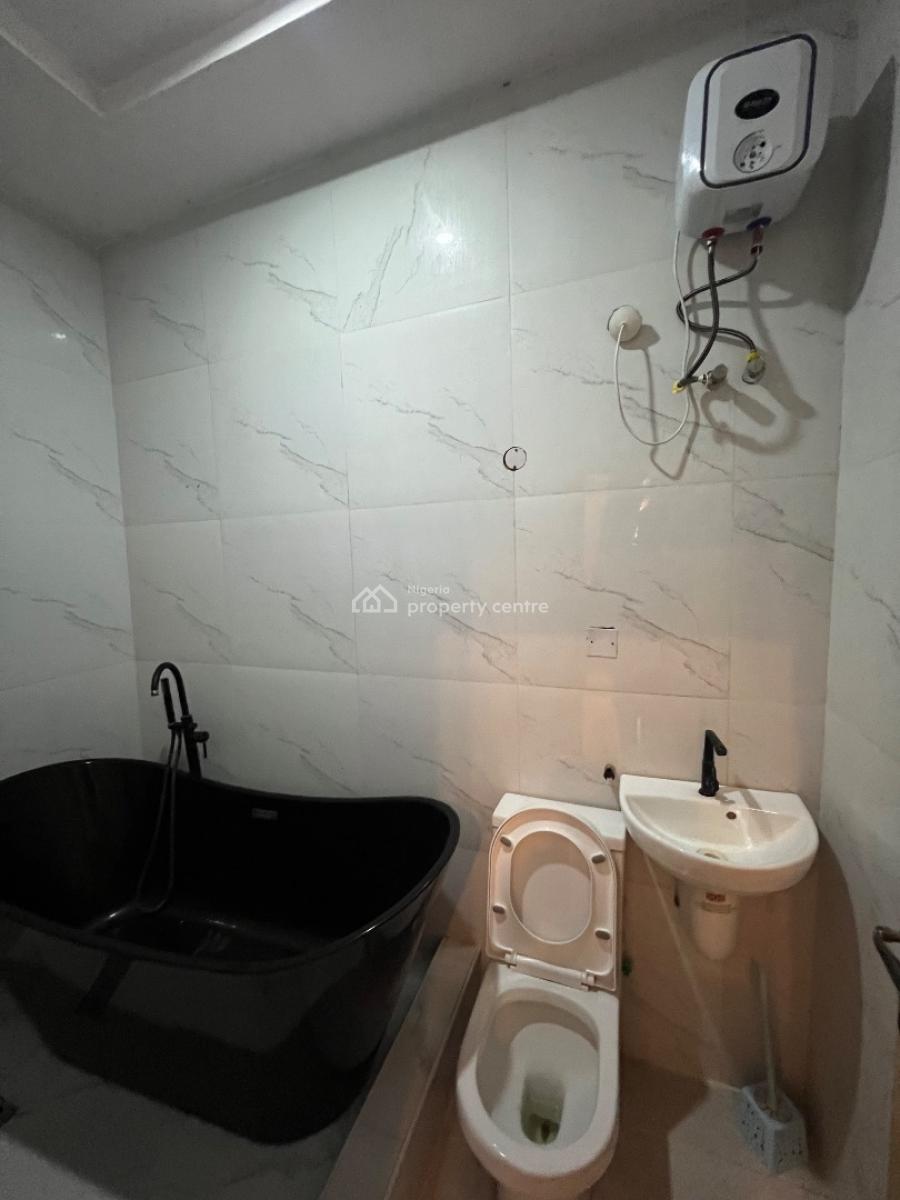 Fully Furnished 2 Bedroom Apartments with Cinema and a Laundry Room., Lekki Phase 1, Lekki, Lagos, Flat / Apartment for Rent