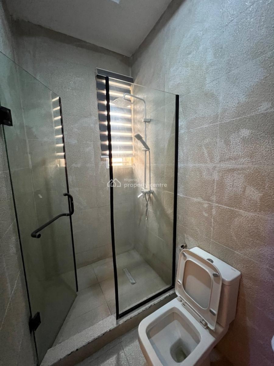 Fully Furnished 2 Bedroom Apartments with Cinema and a Laundry Room., Lekki Phase 1, Lekki, Lagos, Flat / Apartment for Rent