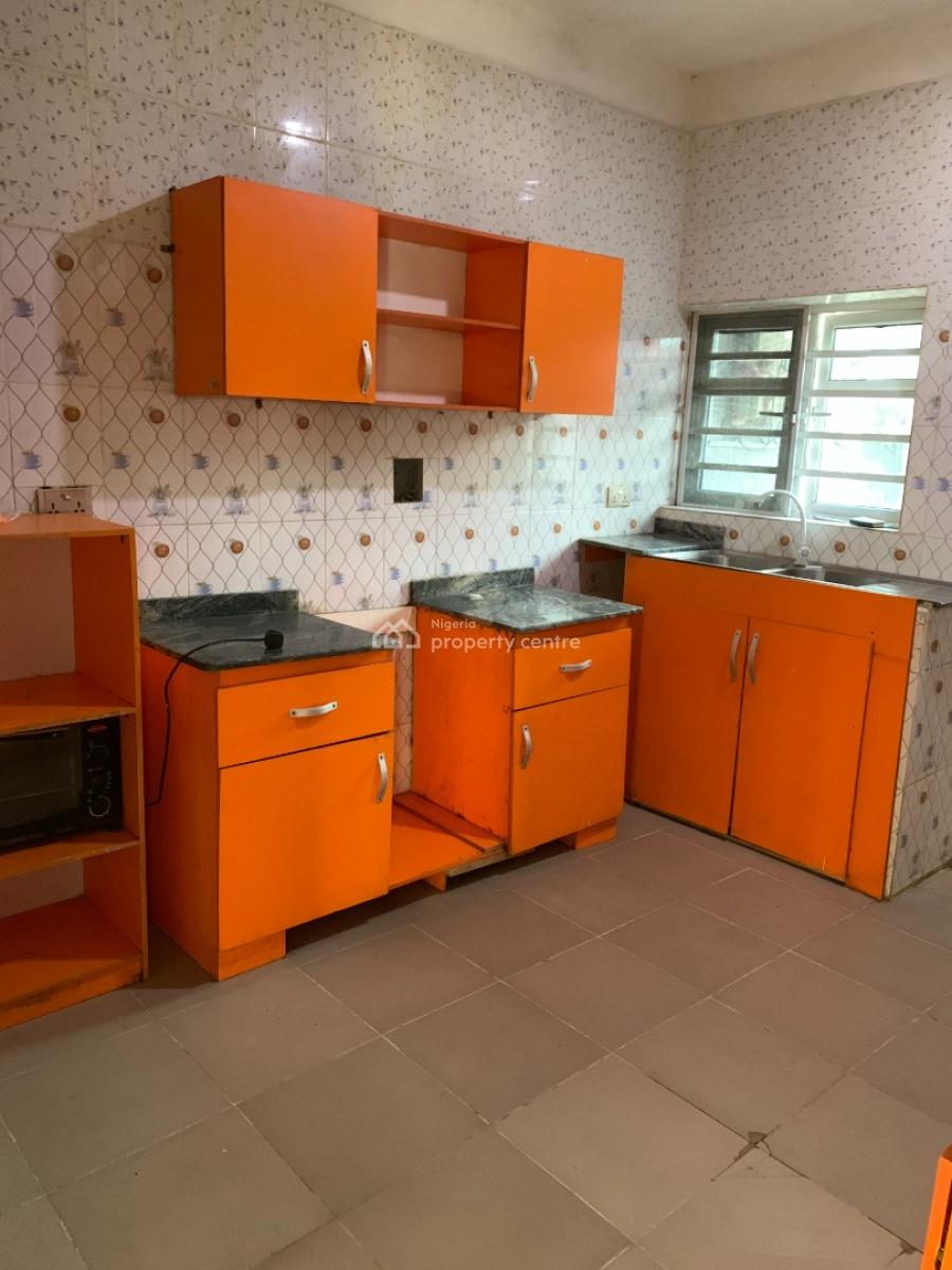 Luxury 3 Bedroom Flat with Pop Finishing, Dinning, Abijo Gra, Ajah, Lagos, Flat / Apartment for Rent