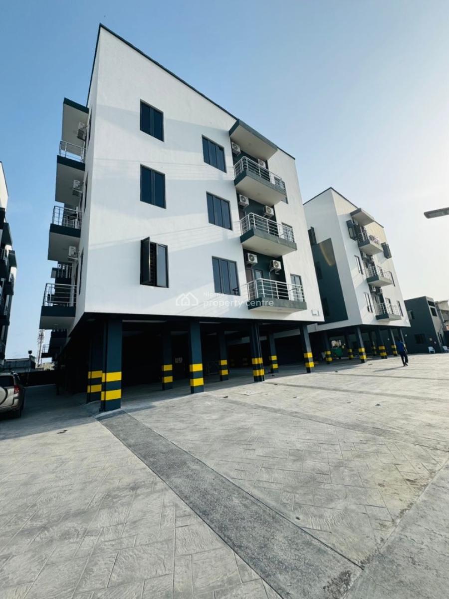 Spacious 3 Bedroom Apartment, Orchid, Well Secured, Serene Estate with Excellent Road Network, Lekki, Lagos, Block of Flats for Sale