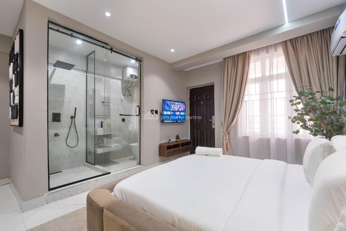 Luxury 2-bedroom Serviced Apartment, Rasheed Alaba Williams, Lekki Phase 1, Lekki, Lagos, Flat / Apartment Short Let