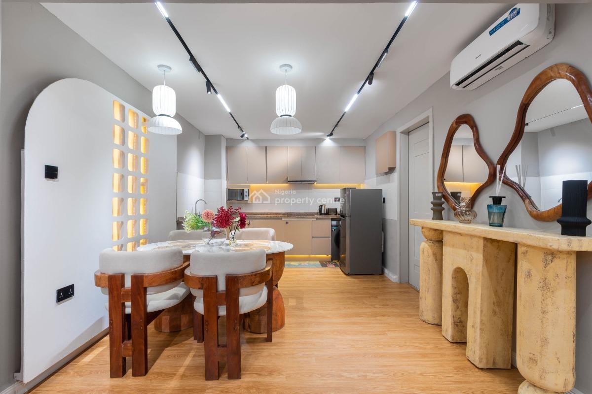 Luxury 2-bedroom Serviced Apartment, Rasheed Alaba Williams, Lekki Phase 1, Lekki, Lagos, Flat / Apartment Short Let