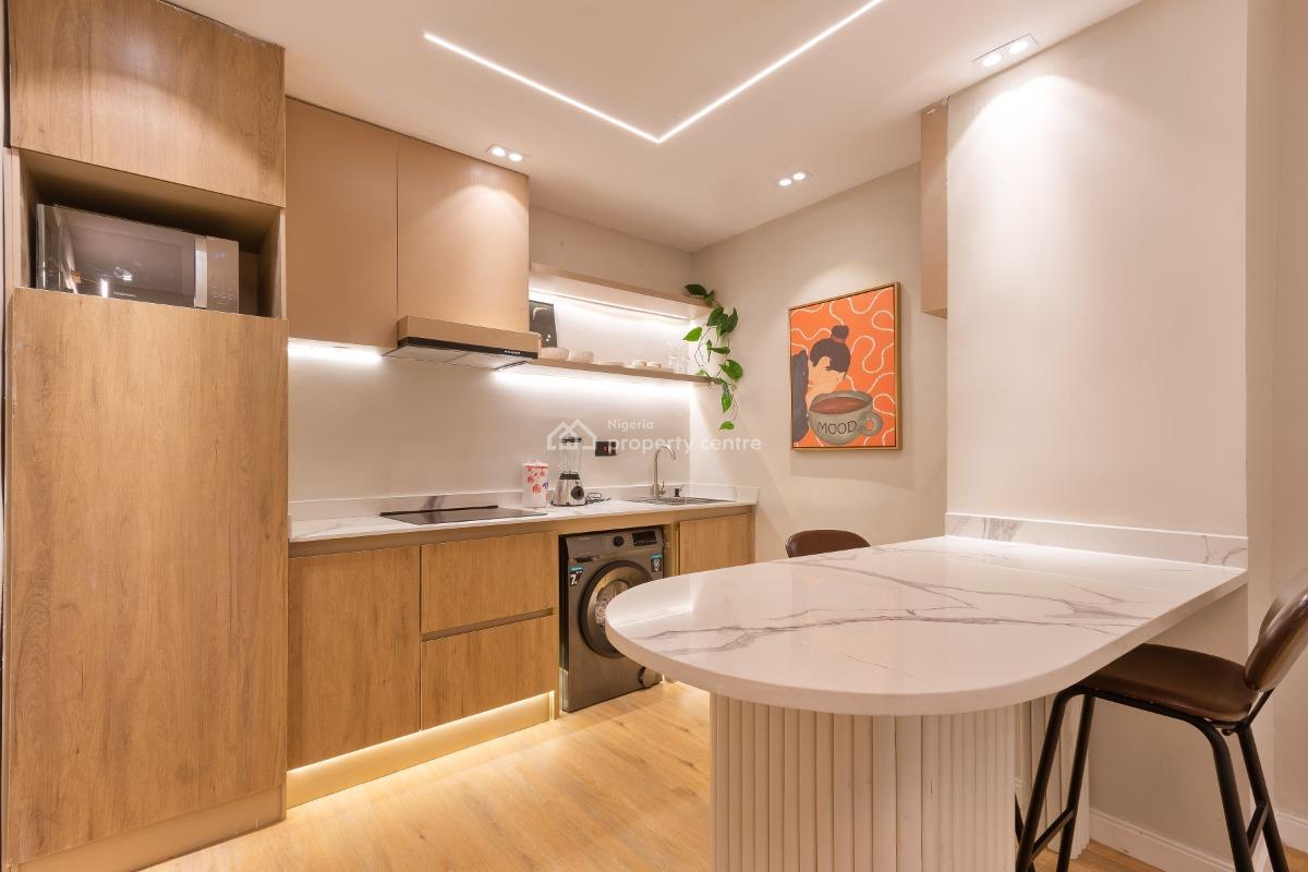 Luxury 2-bedroom Serviced Apartment, Rasheed Alaba Williams, Lekki Phase 1, Lekki, Lagos, Flat / Apartment Short Let