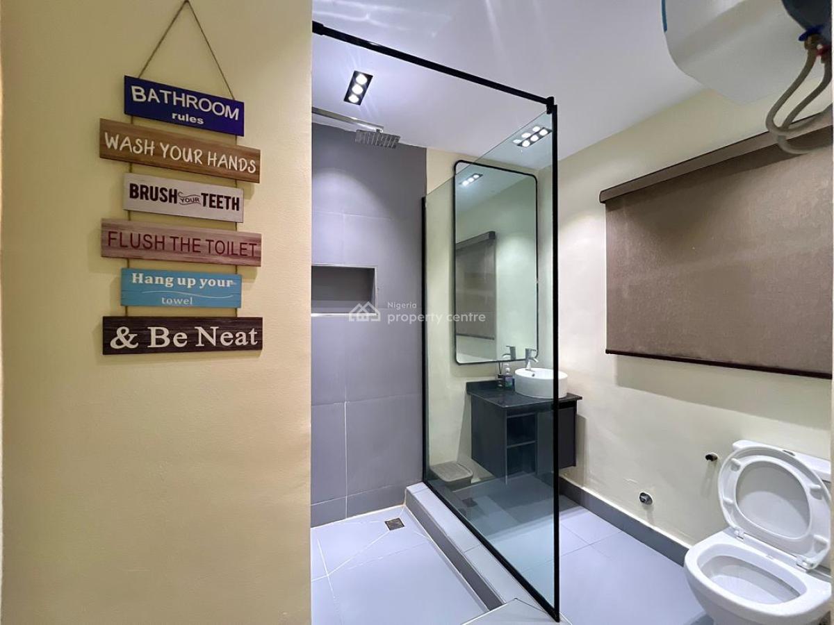 2/3-bedroom Serviced Apartment, Olayiwola Aderemi Close, Lekki Phase 1, Lekki, Lagos, Flat / Apartment Short Let