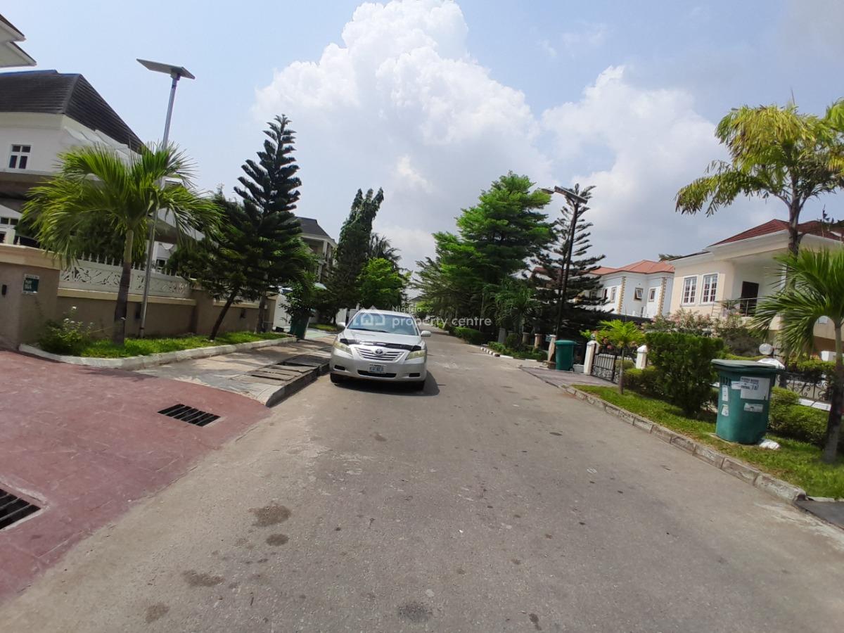 5 Bedroom Fully Detached Duplex with Bq, Carlton Gate Estate By Chevron Drive, Lekki, Lagos, Detached Duplex for Sale