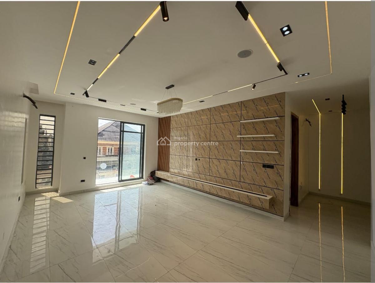 4 Bedrooms Semi-detached Duplex.   Location: Agungi Lekki., Agungi, Lekki, Lagos, Semi-detached Duplex for Sale