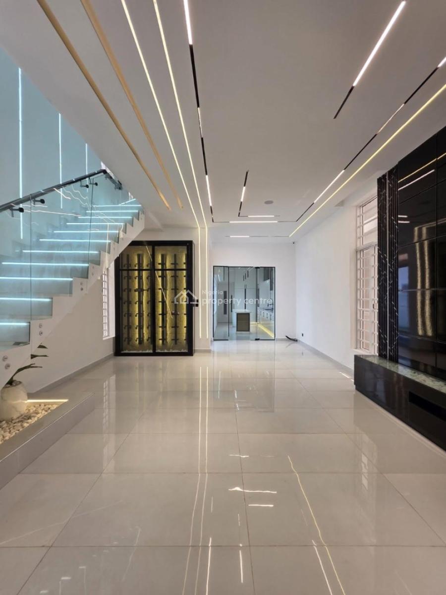 Luxury Built and Well Crafted 5 Bedroom Fully Detached House with Pool, Ologolo, Lekki Phase 2, Lekki, Lagos, Detached Duplex for Sale