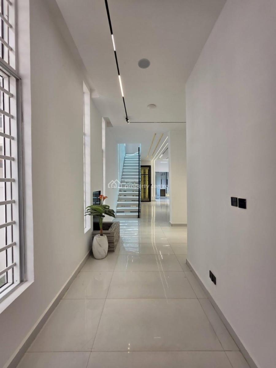 Luxury Built and Well Crafted 5 Bedroom Fully Detached House with Pool, Ologolo, Lekki Phase 2, Lekki, Lagos, Detached Duplex for Sale