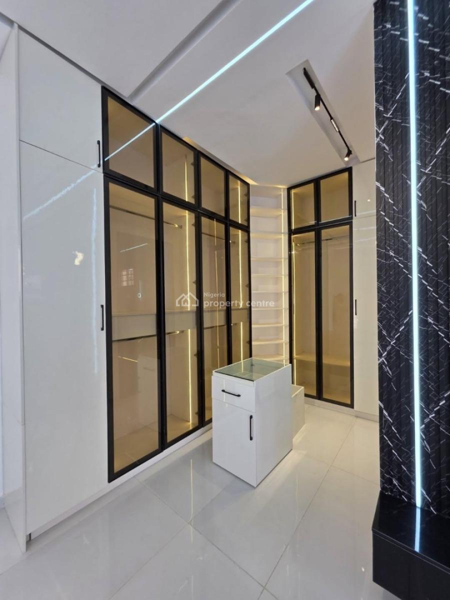 Luxury Built and Well Crafted 5 Bedroom Fully Detached House with Pool, Ologolo, Lekki Phase 2, Lekki, Lagos, Detached Duplex for Sale