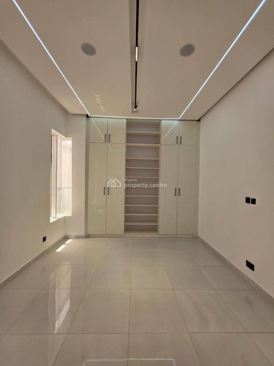 Luxury Built and Well Crafted 5 Bedroom Fully Detached House with Pool, Ologolo, Lekki Phase 2, Lekki, Lagos, Detached Duplex for Sale