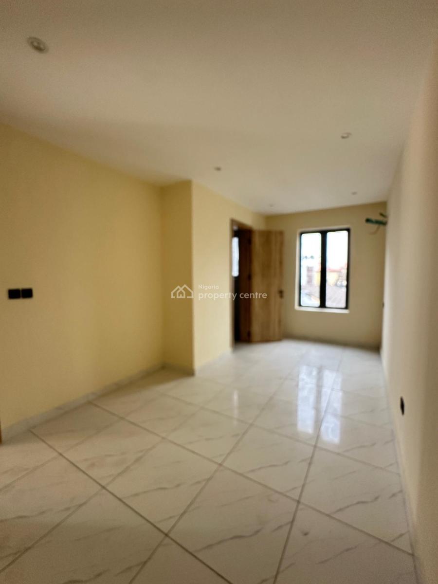 Well-built Luxury Spacious 2 Bedroom Apartment with Elevator & Pool, in a Flood Free Estate, Ikate, Lekki, Lagos, Flat / Apartment for Sale