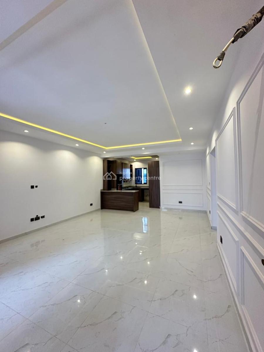 Outstanding Luxury Spacious 2 Bedroom Apartment with Bq & Gym, in a Secured Call-to-access Estate, Ikate, Lekki, Lagos, Flat / Apartment for Sale