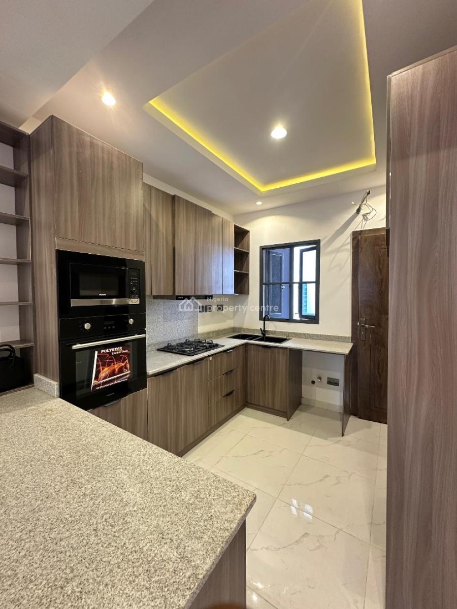 Outstanding Luxury Spacious 2 Bedroom Apartment with Bq & Gym, in a Secured Call-to-access Estate, Ikate, Lekki, Lagos, Flat / Apartment for Sale