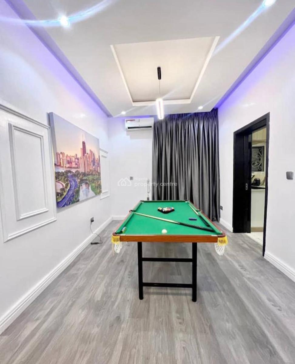 Luxurious Well Furnished 3 Bedroom Flat with Bq on The Ground Floor, Gilmore, Jahi, Abuja, Flat / Apartment for Sale