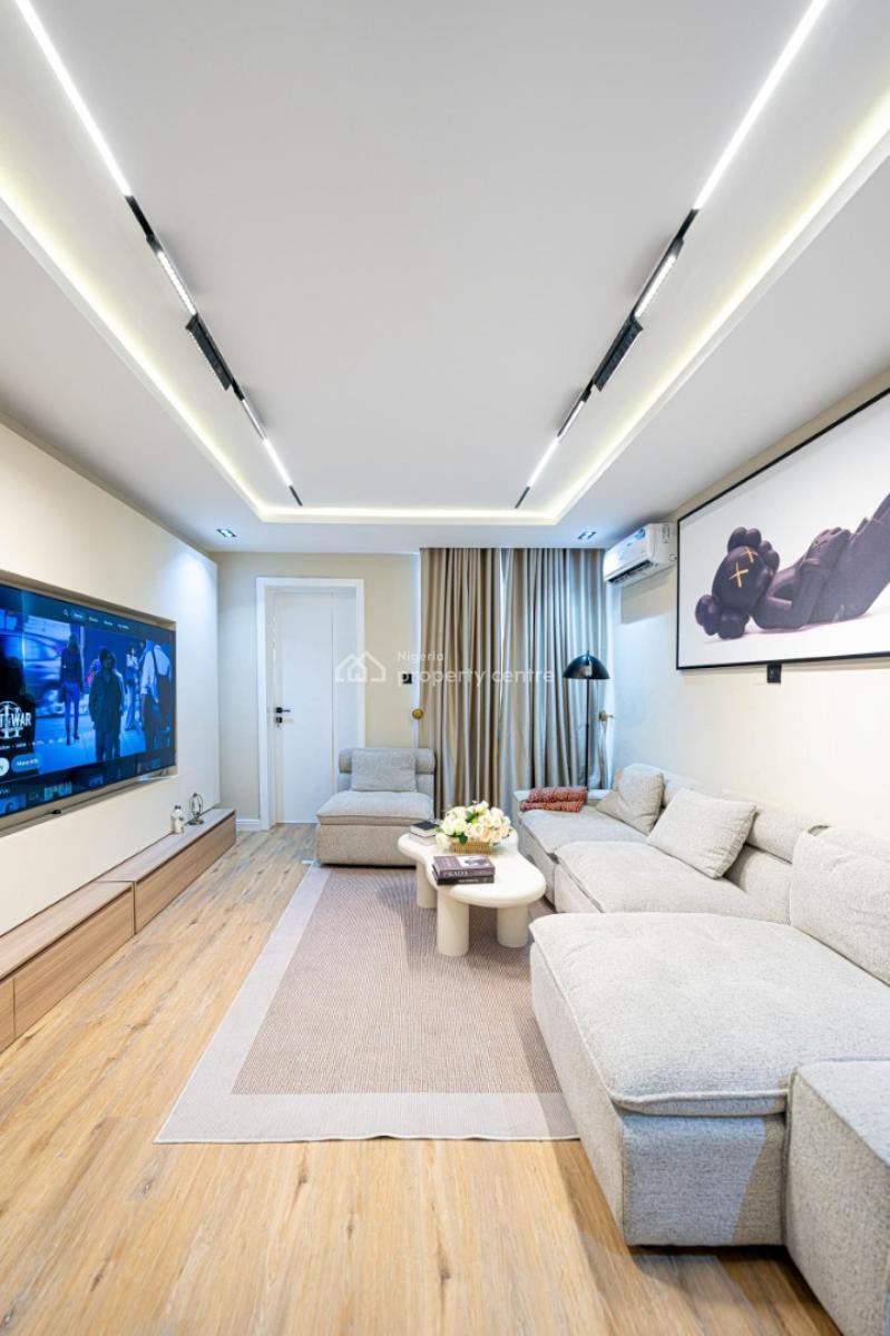 Luxurious 1 Bedroom Apartment with Cinema Bedroom Style., Off Admiralty Way, Lekki Phase 1, Lekki, Lagos, Flat / Apartment Short Let