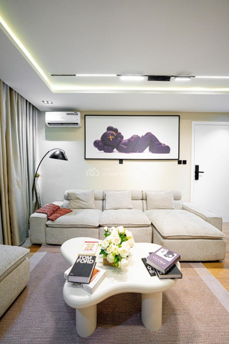 Luxurious 1 Bedroom Apartment with Cinema Bedroom Style., Off Admiralty Way, Lekki Phase 1, Lekki, Lagos, Flat / Apartment Short Let