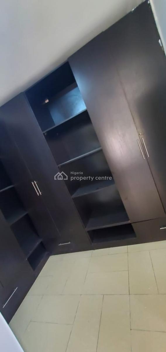 Beautifully Built 1 Bedroom Mini Flat, Chevron Paradise 3 Estate, Lekki, Lagos, Flat / Apartment for Rent