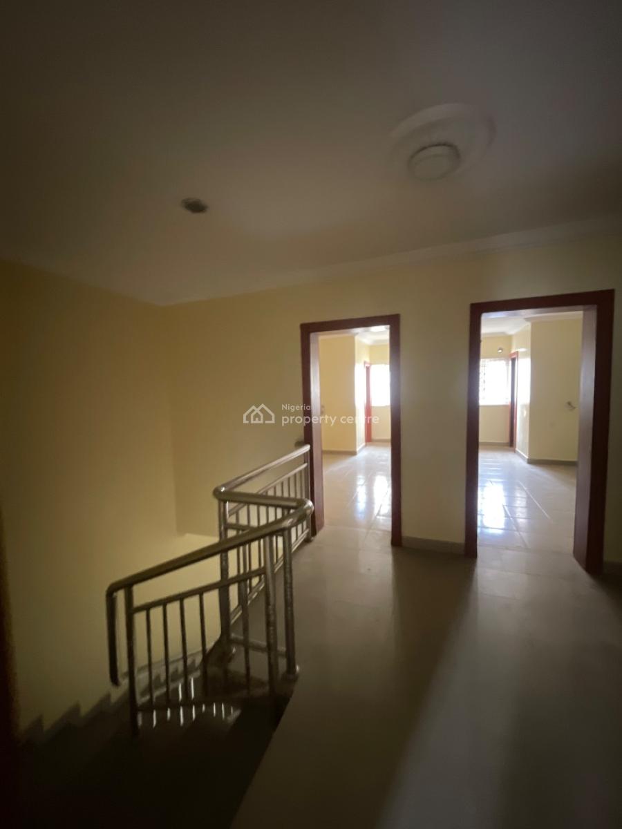Spacious 3bedrooms Terrace Duplex, Lekki Phase 1, Lekki, Lagos, Terraced Duplex for Rent