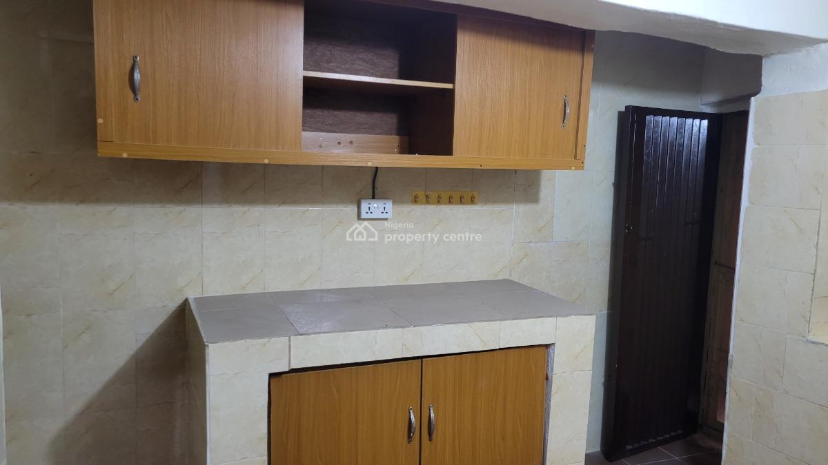 Newly Renovated 3 Bedroom Flat Ground Floor, Near Kilo Busstop, Surulere, Lagos, Flat / Apartment for Rent