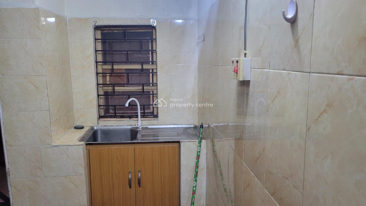 Newly Renovated 3 Bedroom Flat Ground Floor, Near Kilo Busstop, Surulere, Lagos, Flat / Apartment for Rent