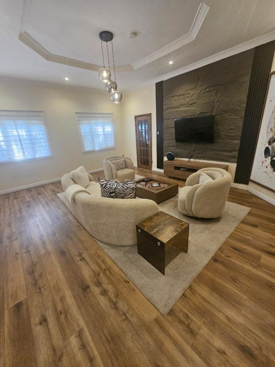 Spacious 5-bedroom Fully Detached Duplex with 2-bedroom Bq, Lekki Right, Lekki, Lagos, Detached Duplex for Rent