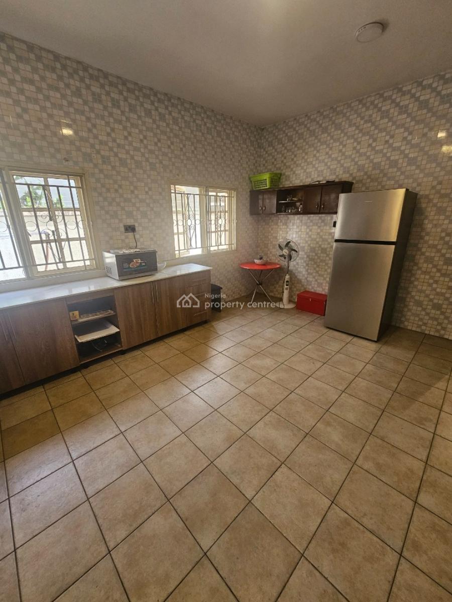 Spacious 5-bedroom Fully Detached Duplex with 2-bedroom Bq, Lekki Right, Lekki, Lagos, Detached Duplex for Rent