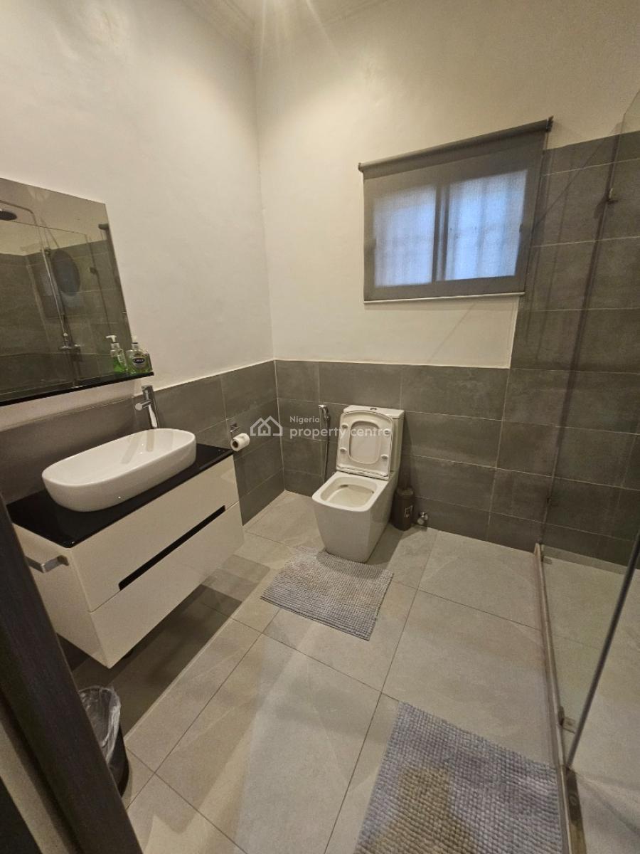 Spacious 5-bedroom Fully Detached Duplex with 2-bedroom Bq, Lekki Right, Lekki, Lagos, Detached Duplex for Rent
