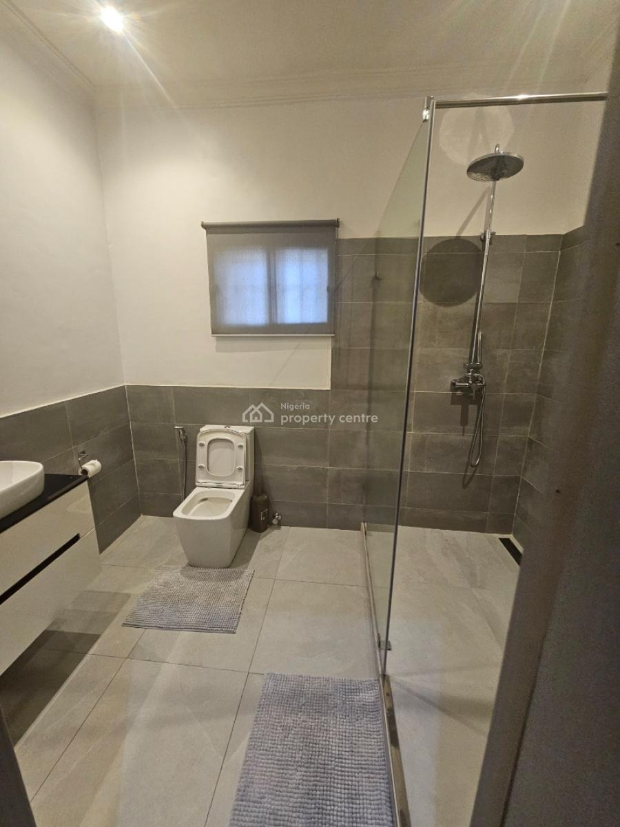 Spacious 5-bedroom Fully Detached Duplex with 2-bedroom Bq, Lekki Right, Lekki, Lagos, Detached Duplex for Rent