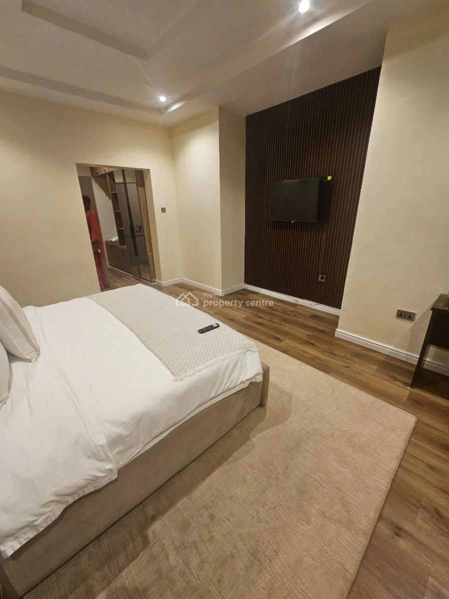 Spacious 5-bedroom Fully Detached Duplex with 2-bedroom Bq, Lekki Right, Lekki, Lagos, Detached Duplex for Rent