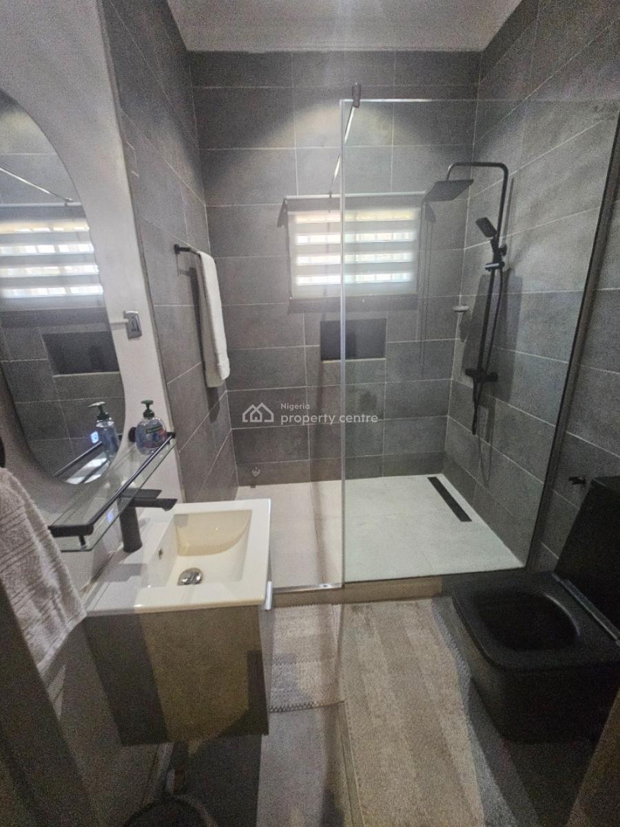 Spacious 5-bedroom Fully Detached Duplex with 2-bedroom Bq, Lekki Right, Lekki, Lagos, Detached Duplex for Rent