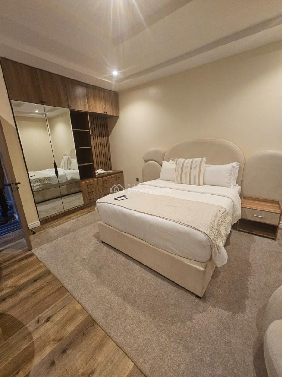 Spacious 5-bedroom Fully Detached Duplex with 2-bedroom Bq, Lekki Right, Lekki, Lagos, Detached Duplex for Rent