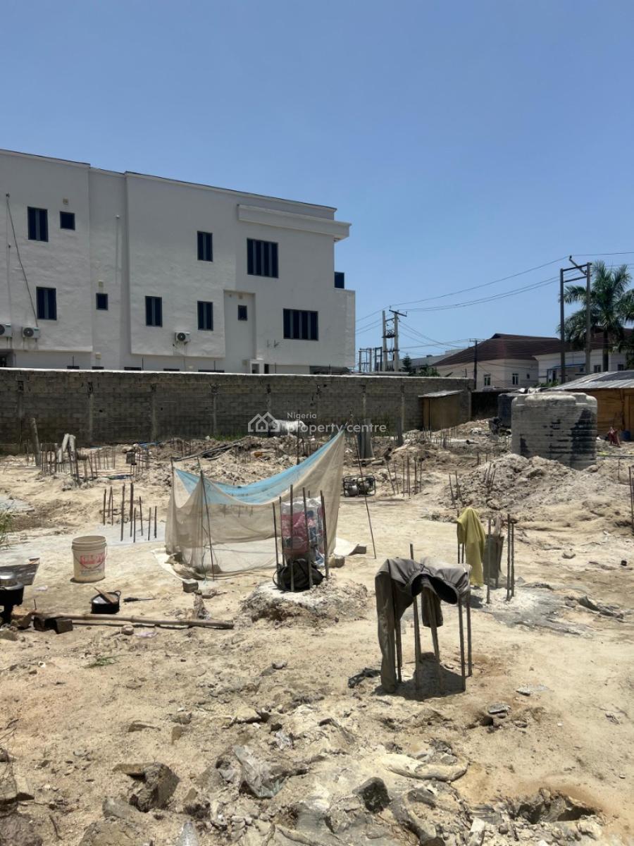 Excellent 4bedroom Maisonette with a Bq, Lekki Phase 1, Lekki, Lagos, Flat / Apartment for Sale