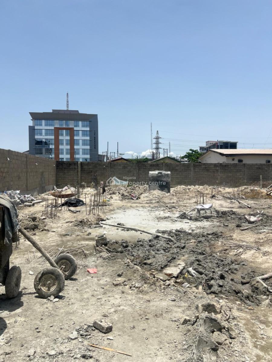 Excellent 4bedroom Maisonette with a Bq, Lekki Phase 1, Lekki, Lagos, Flat / Apartment for Sale